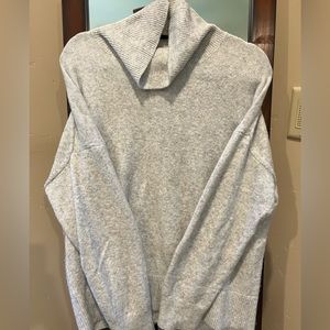 Treasure & Bond Grey Soft Turtle Neck Sweater